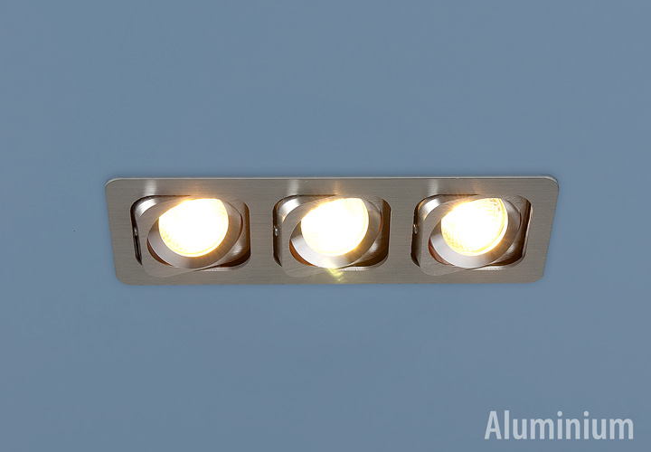 Алюминиевый точечный светильник 1021/3 MR16 CH хром