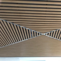 Кубообразный реечный потолок